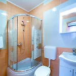 Apartman In With Air Conditioning, Wifi 4886-5