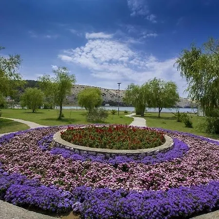 In With Air Conditioning, Wifi 4886-5 *