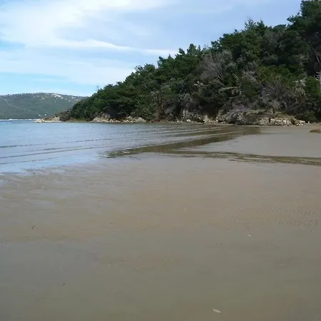 In With Air Conditioning, Wifi 4886-5