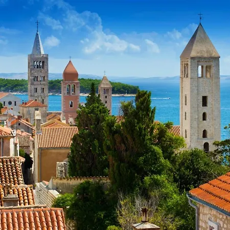 In With Air Conditioning, Wifi 4886-5 Lejlighed Lopar